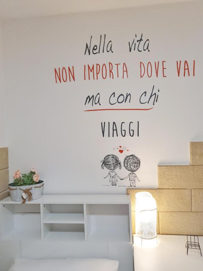 La Dimora Di Don Vito - Appartamento Confortevole Бари Экстерьер фото
