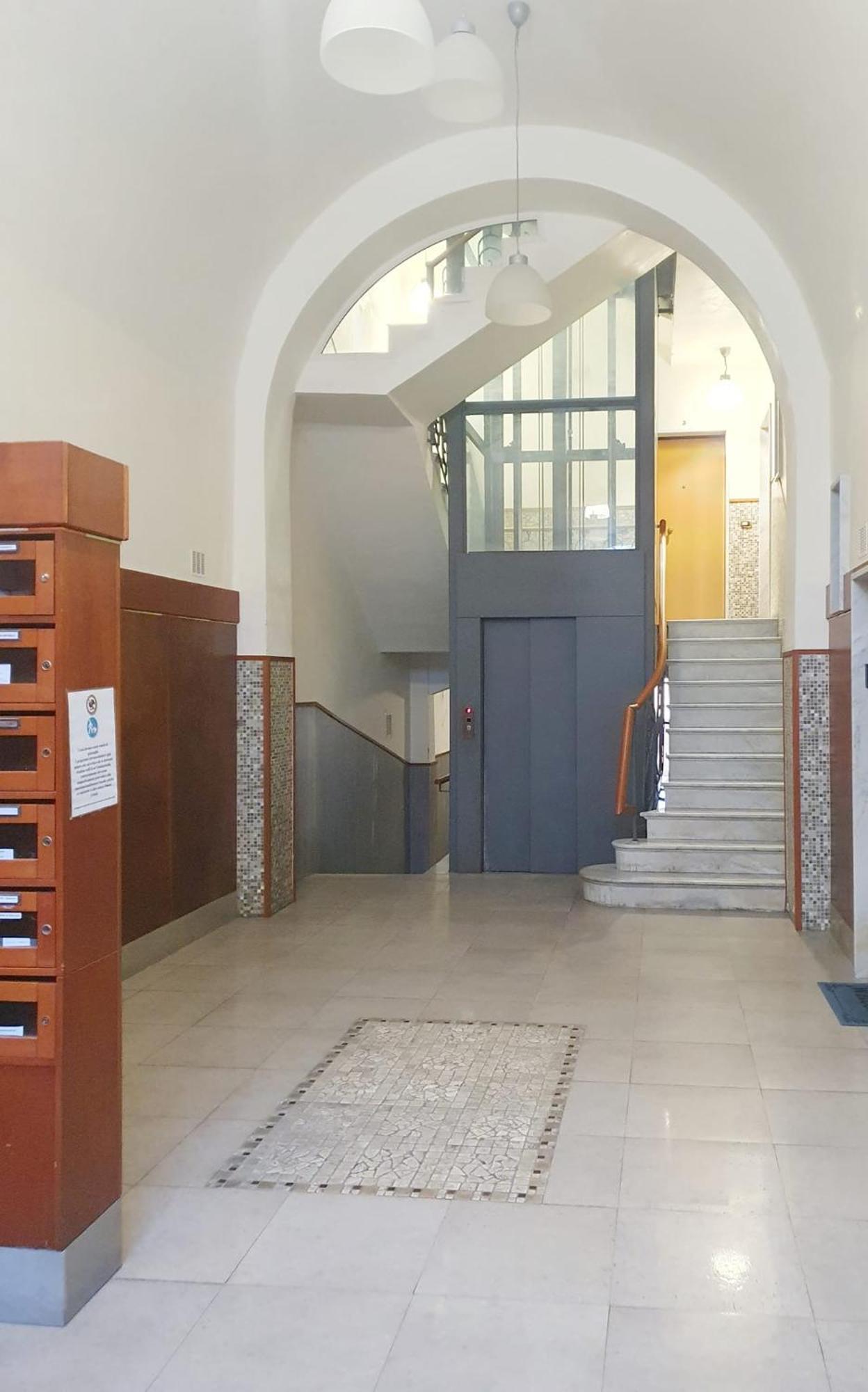 La Dimora Di Don Vito - Appartamento Confortevole Бари Экстерьер фото